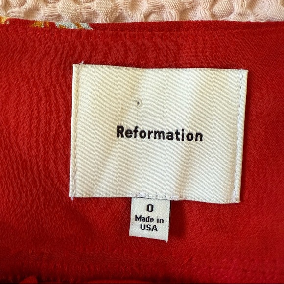 Reformation Camira Crepe Midi-Dress in Borsa Floral Red | Size 0 - Picture 11 of 14